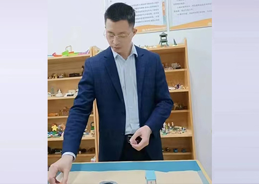 常务副校长：李修飞