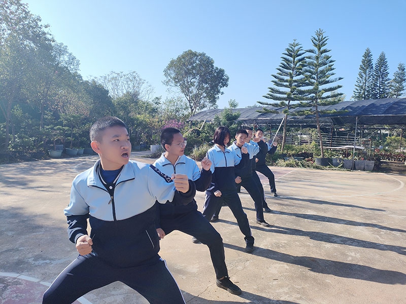 户外体能训练