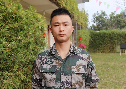博恩教练：刘金